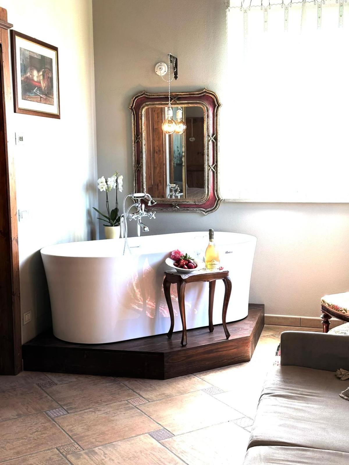 Locanda Antico Casale Cesena Bagian luar foto